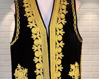 NWOT Vintage jaren 80 Turks goud geborduurd fluwelen gilet - Woodstock - festival - hippie
