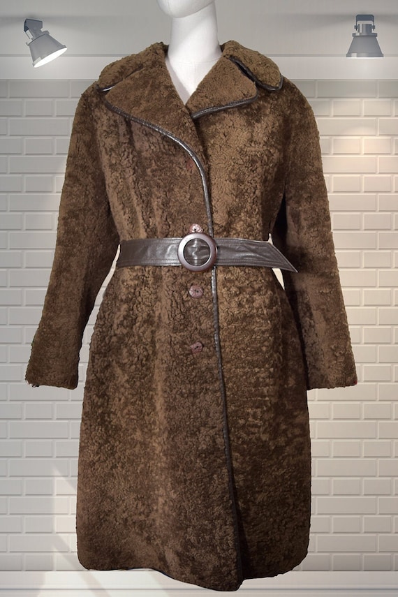 Divine Vintage Chocolate Brown '60s Shearling Full