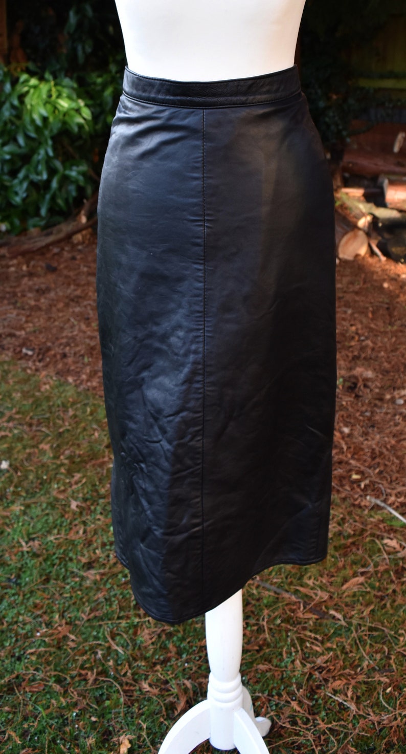 SMALL Vintage 1980s Tight Fitting BLACK LEATHER High Waist Wiggle Pencil Midi Skirt