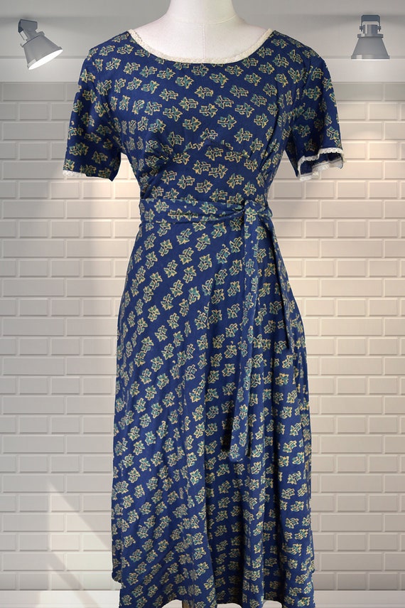 Heavenly Original Vintage 1970s Genuine Indian Blo