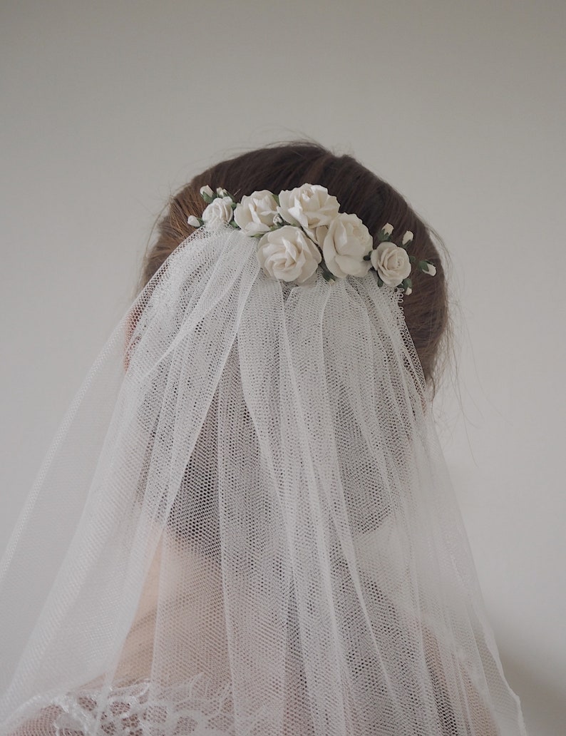 flower comb with veil