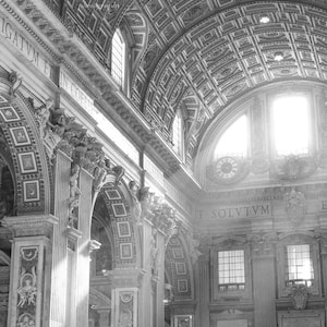 St. Peters Engel II | Vatikan, Vatikanstadt , Italien, Architektur, Vatikan, Kuppel, Kathedrale, Schwarz-Weiß, Fotografie Kunstdrucke