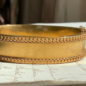 21K ETRUSCAN REVIVAL BRACELET, 32.7 grams