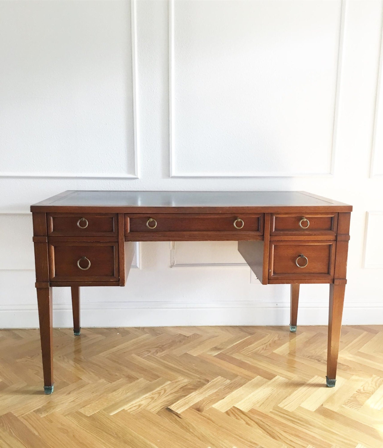 SOLD Vintage Sligh Desk with Leather Top and Brass Round Etsy
