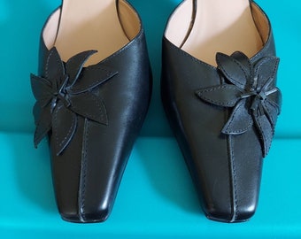 Matte Black Kitten Heels 8.5 | Sleek Leather Pumps, Made In Brazil | Adorned w/ Petal Flower | 1990s VINTAGE