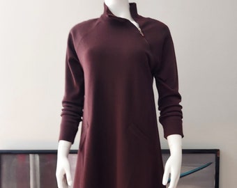 A-Line Sweater Dress, 90s Liz Claiborne | Rich Dark Mahogany | Scuba Zip-Neck, Faux Pockets | Size M/L Versatile Pullover