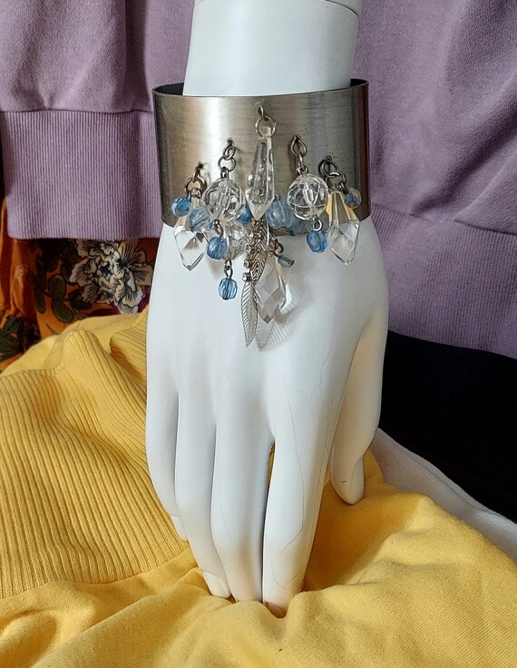 Designer Hammered metal cuff with rhinestones. In beautiful condition Beautiful Rebecca Norman Modernist Hammered Sterling Clear  main image 2