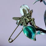 Art Nouveau Accessories