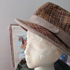 Woodsy Tweed Fedora | Steve Madden 90s Fall Menswear | Wool/Poly Blend | Structured Brim, Lined | Small To Medium