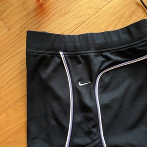 Navy Tennis Shorts, Retro Nike: Lavender Stripes, Size Small image 3