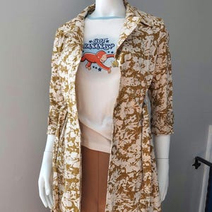 90s Floral Cotton Duster: S/M Saffron Beige Trench Coat