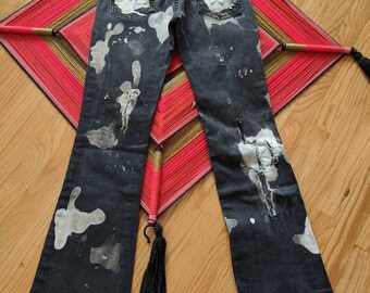 Shredded Flare Jeans Size 27 | VINTAGE BDG Sturdy Black Shredded Flare Jeans Size 27 | VINTAGE BDG Sturdy Black