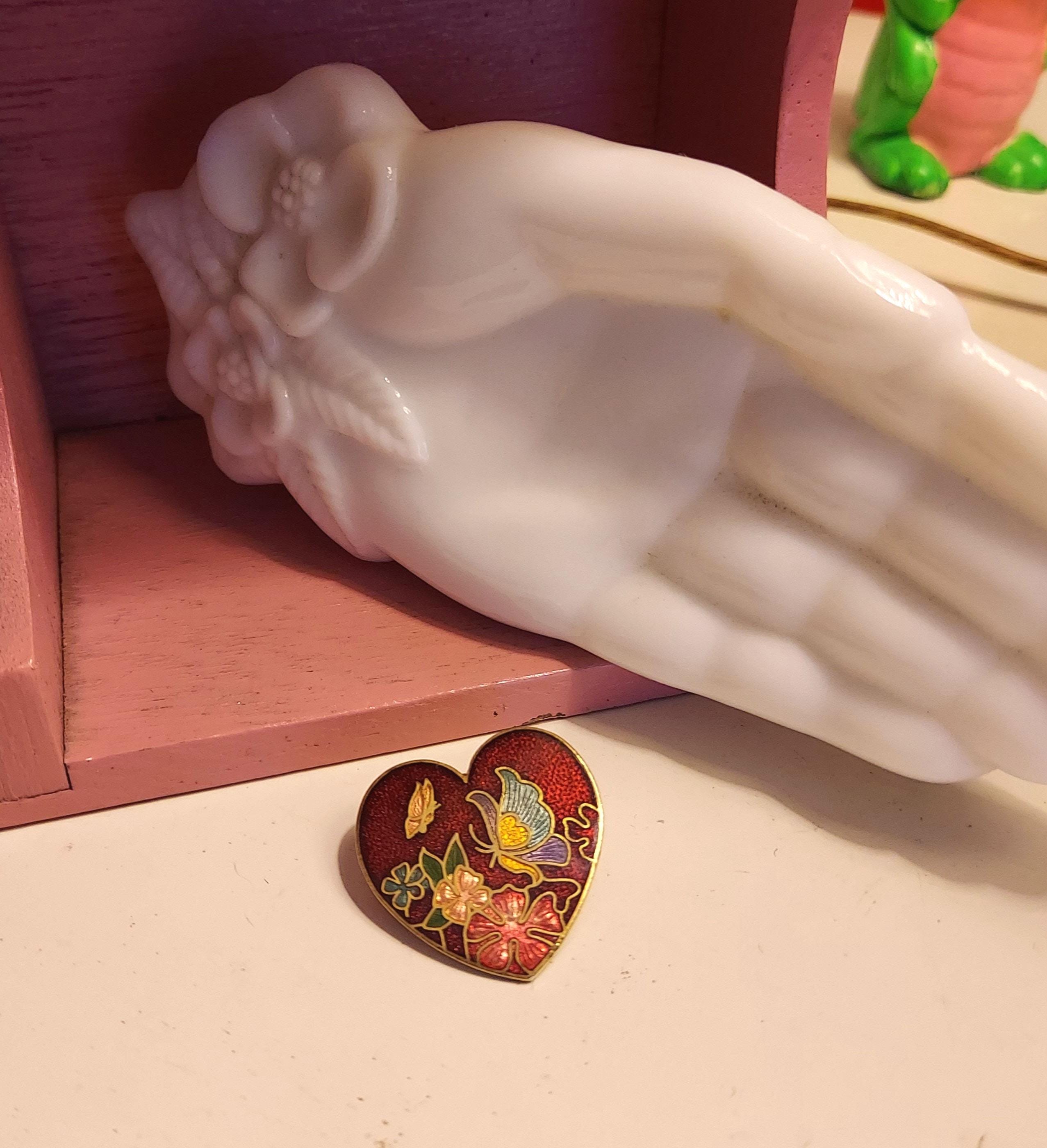 1970年代のヴィンテージ七宝焼きハートブローチペンダント：蝶の花の