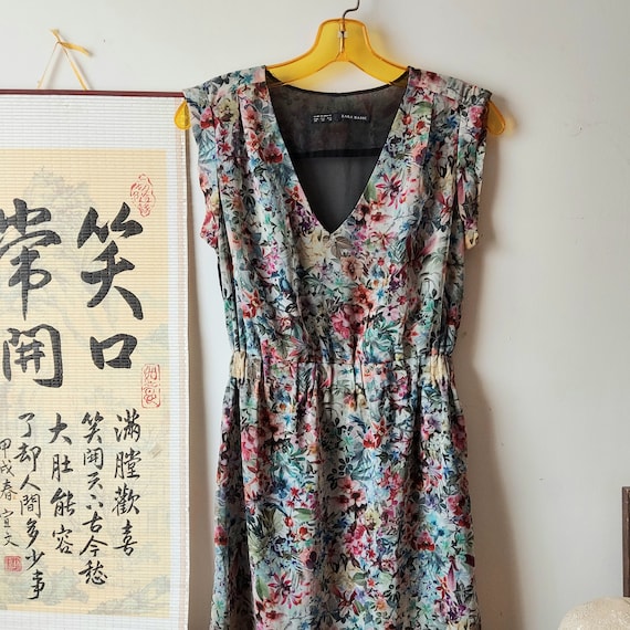 90s Zara Floral Chiffon Sun Dress: V-neck, Size Small - Etsy 90s Zara Floral Chiffon Sun Dress: V-neck, Size Small - Etsy
