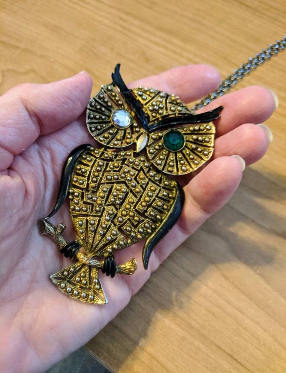 Ormolu Owl Medallion, Gold-Studded | MCM 1960s Gi… - image 3