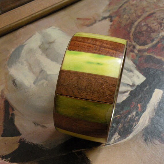 Wood Inlay Bangle | VINTAGE 1970s Brass, Teak | L… - image 4