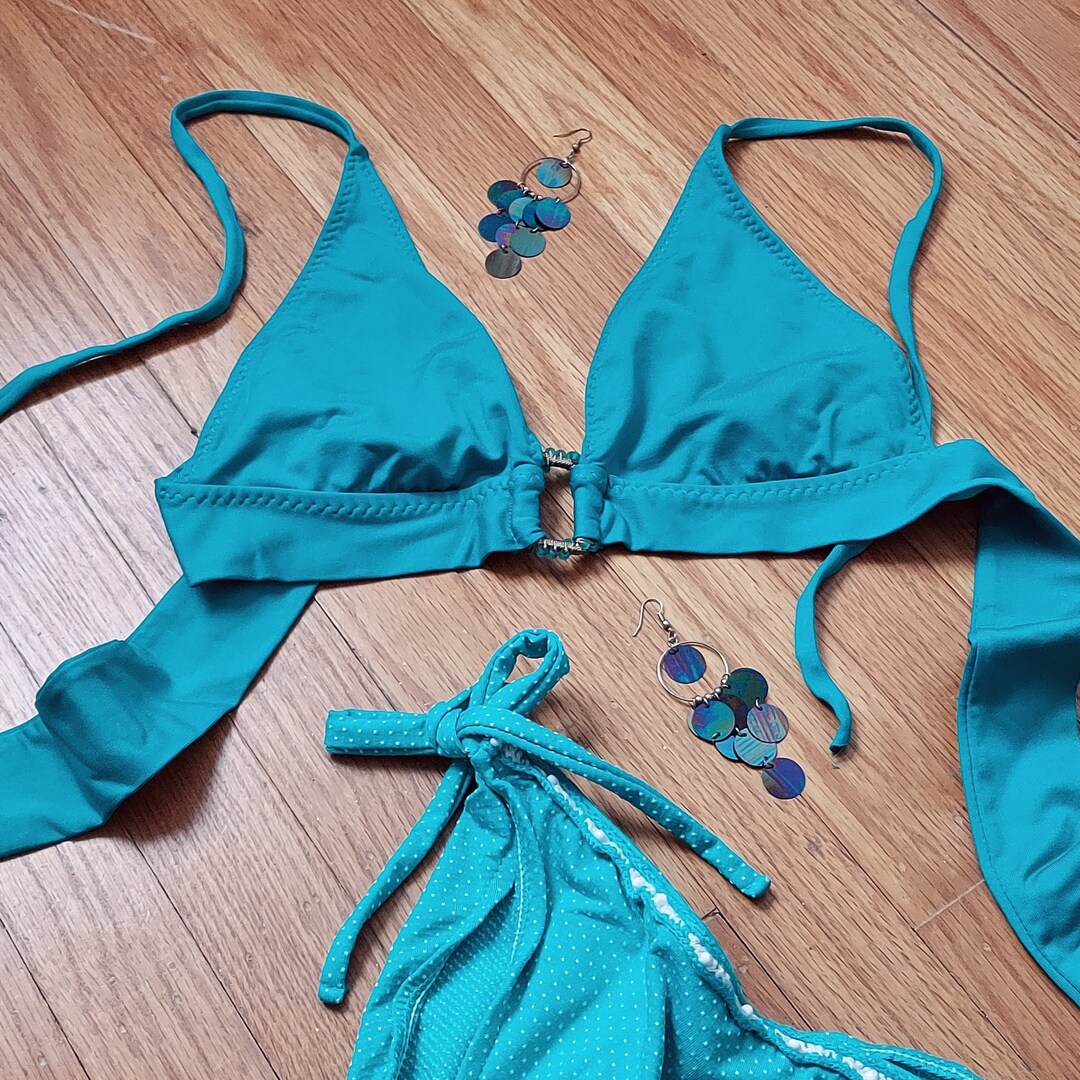 MOSSIMO Bikini Swimsuit 2 Pc. Size S/M Teal Polka Dots, Bead Crochet Trim  Buckle Halter Top, Scoop Bottoms Easy Care Soft Knit -  Canada