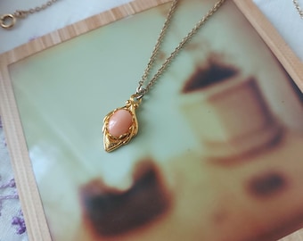 Angelskin Coral Pendant, Delicate Golden Chain - 1970s Art Deco Necklace, 18"