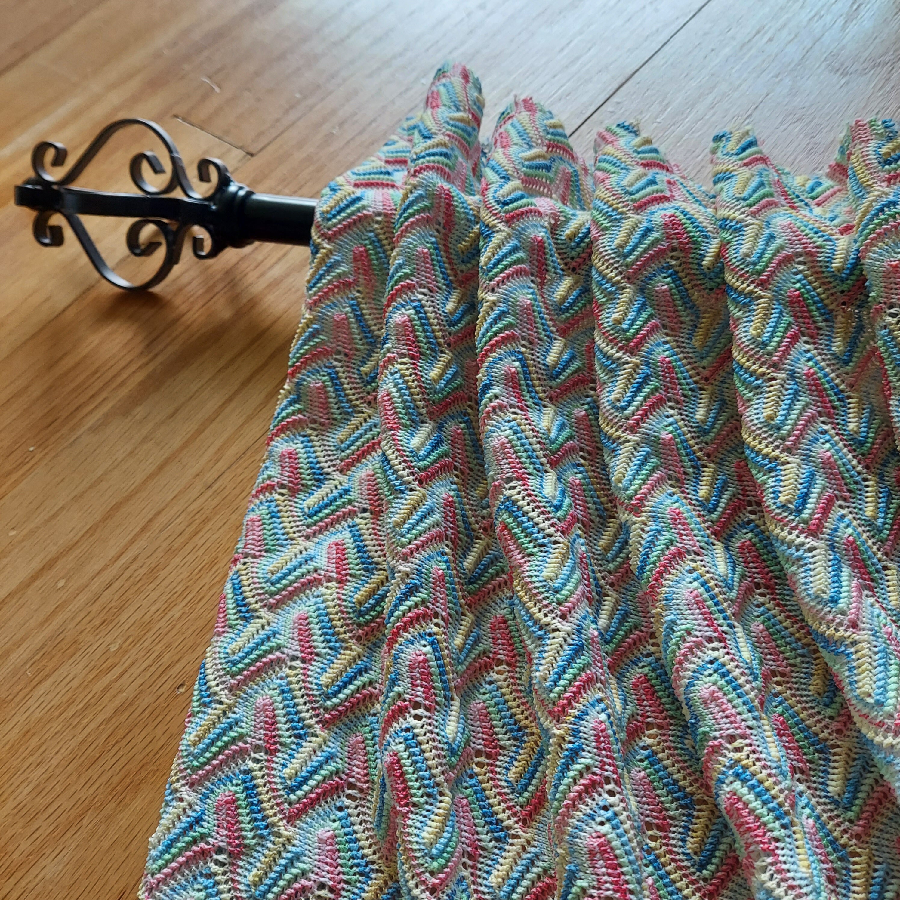 vintage USA fablic ラグ Striped Jacquard Fabric in Blue / Green / White | Upholstery