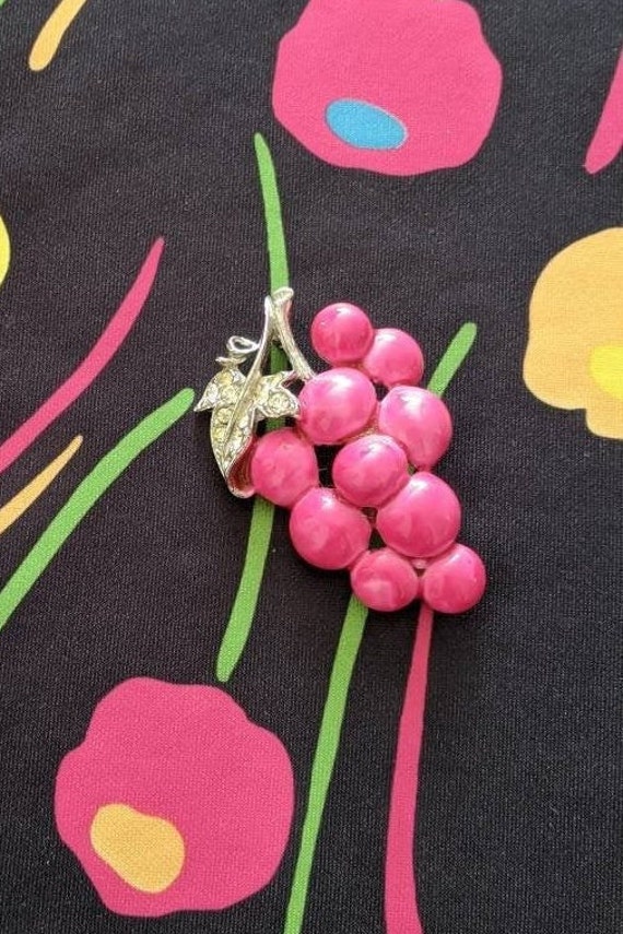 Fresh & Fruity Brooch, Pink Enamel Grapes | RETRO 