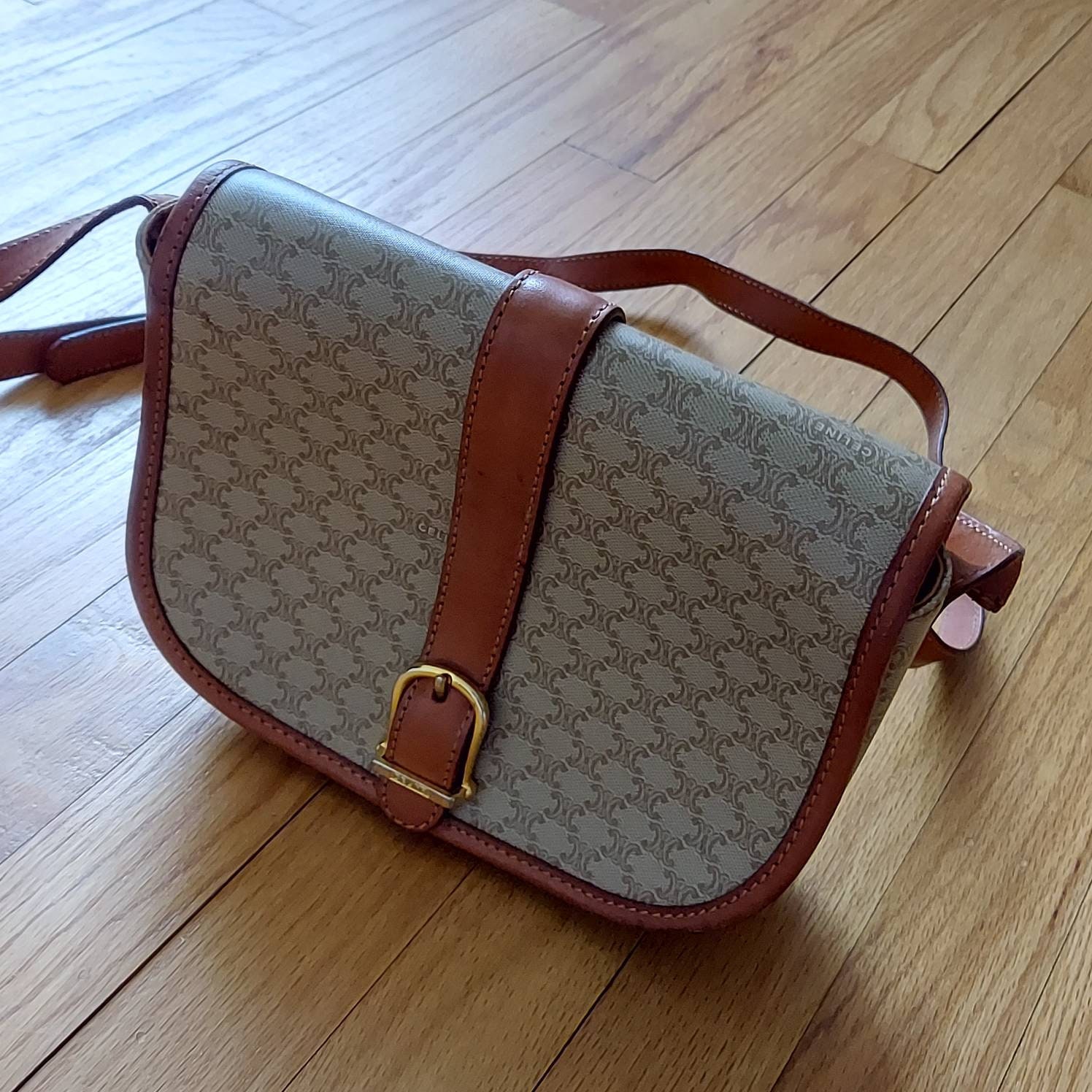 ✨ Rare ✨ Vintage Celine Macadam Crossbody