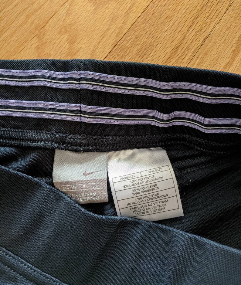 Navy Tennis Shorts, Retro Nike: Lavender Stripes, Size Small image 5