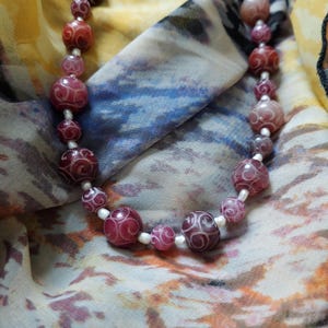 Floral Carved Rose Stone Necklace: Vintage Pearl Accent, 20 Inch