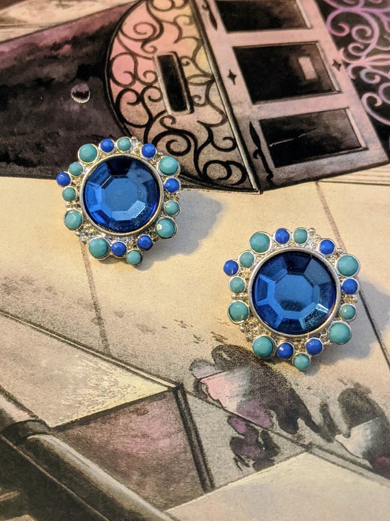 Sapphire Seas Beaded Glass Earrings | RETRO 1980s 