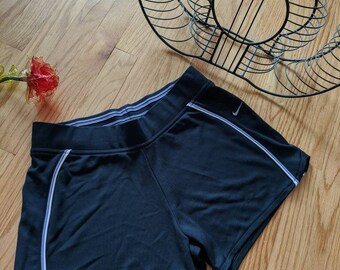 Vintage Nike Shorts, Tennis, Athletics, Leisure Size 4-6 Small W