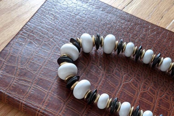 Black White Beads, Tailored Statement | 80's Clas… - image 1