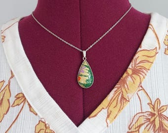 Vintage 70s Teardrop Pendant Earring Set: Gold, Pine, Coral Shimmer - 17 Inch