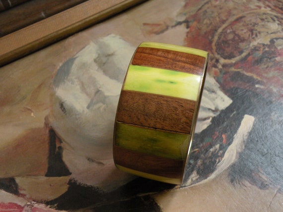 Wood Inlay Bangle | VINTAGE 1970s Brass, Teak | L… - image 6