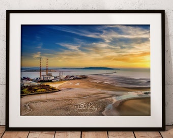 Impresión del paisaje de las chimeneas de Poolbeg y la bahía de Dublín