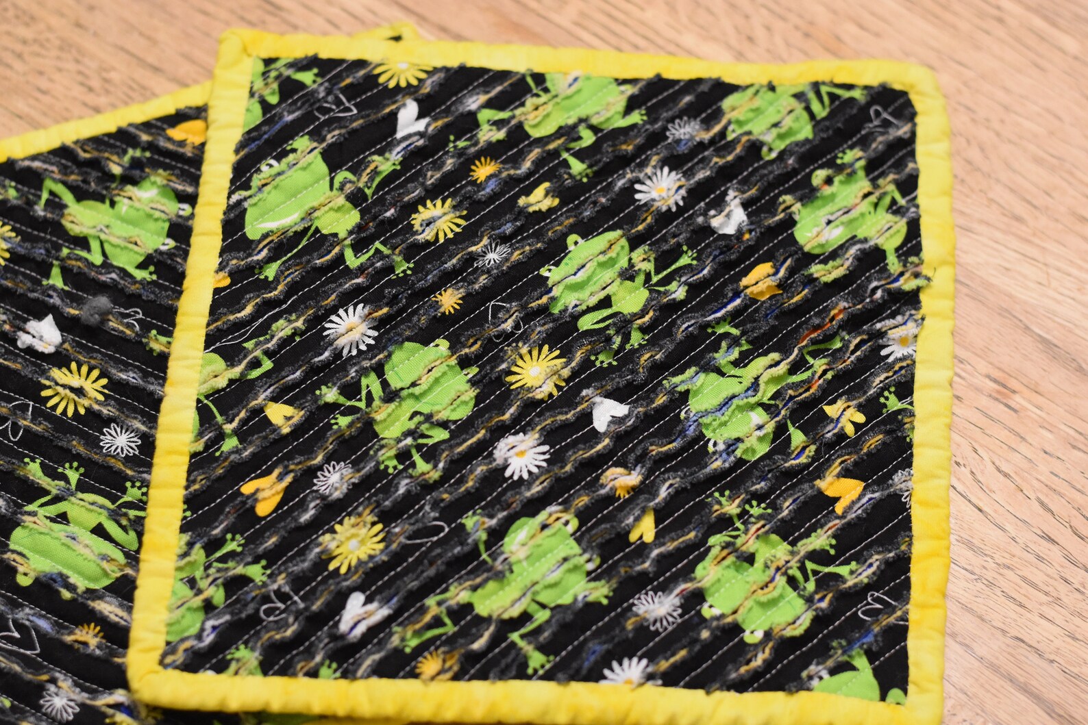 Pot Holders chenille Frogs Set of 2 Etsy