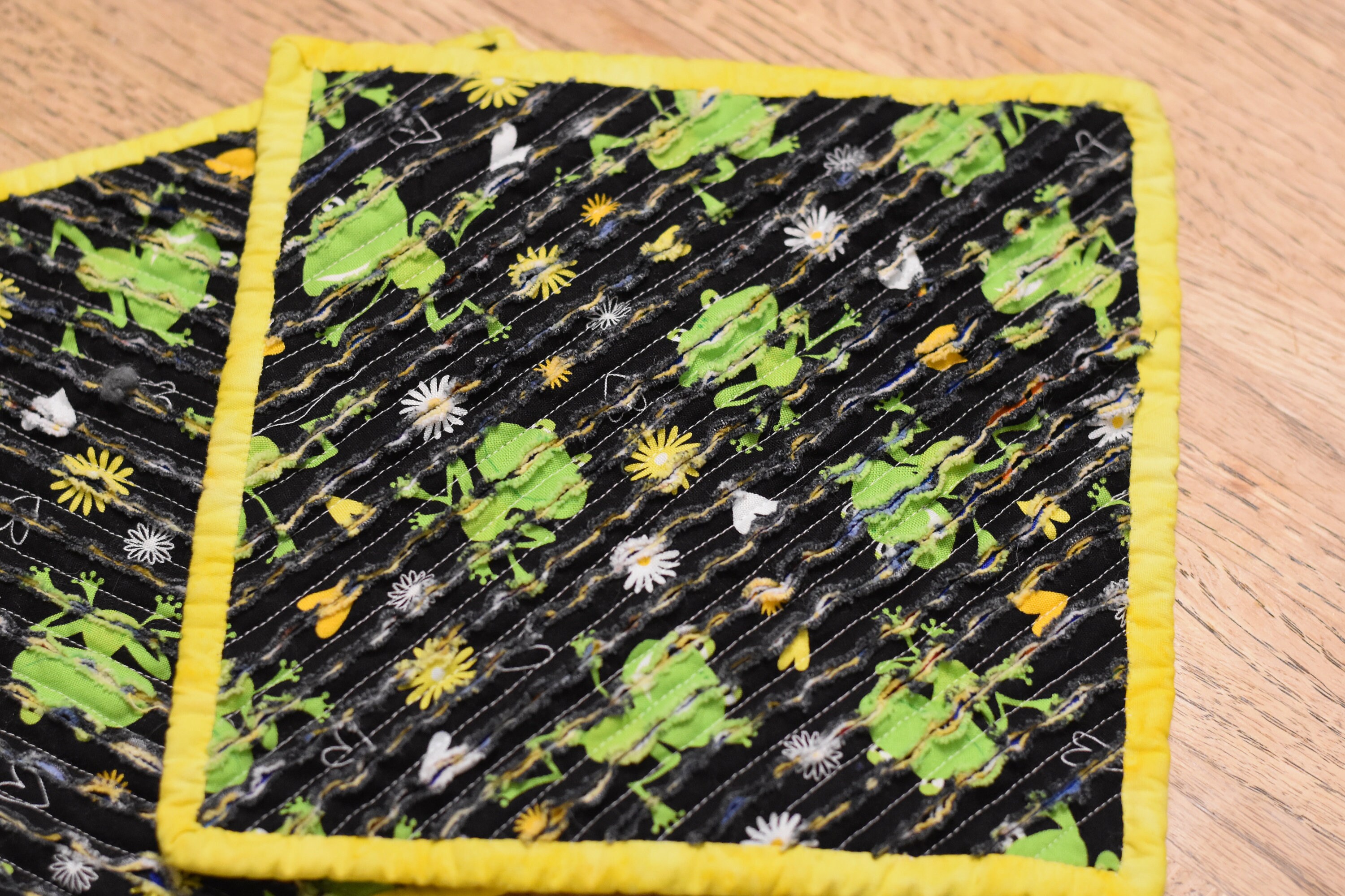 Pot Holders chenille Frogs Set of 2 Etsy