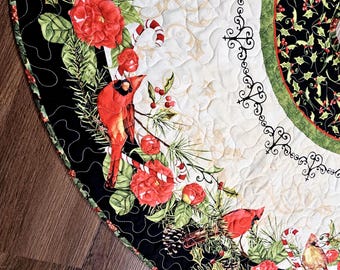 Cardinal tree skirt