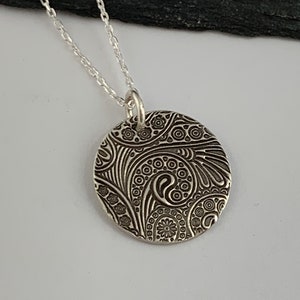 Minimalist Jewelry Small Paisley Necklace Silver Floral Pendant Paisley Circle Sterling Round Silver Jewelry Gift for Her Layering Necklace