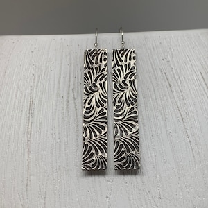 Lange moderne zilveren bar oorbellen Geometrische Leaf Zilveren Oorbellen Zilver Rechthoekige Sterling Silver Wave Sieraden Cadeau voor haar oorbellen