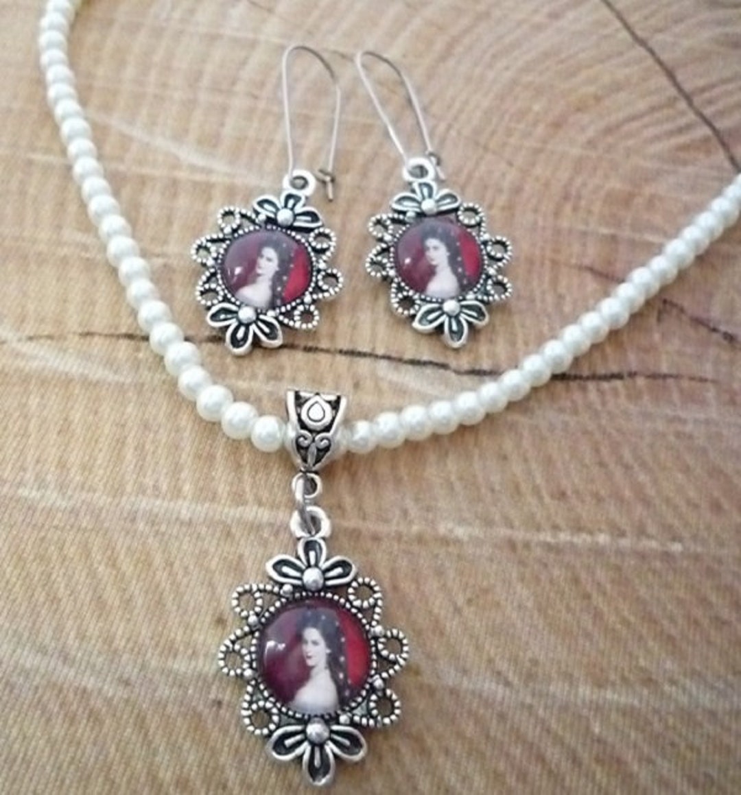 Conjunto: Collar y pendientes Etsy