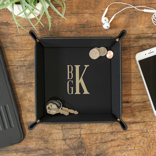 Valet tray, Catch all tray, Personalized Gift for him, Monogram Dice Tray, Dump Tray, Desk Caddy, Snap Tray, Gift For Men