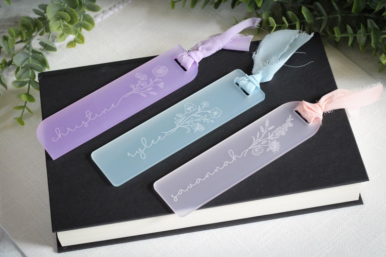 Personalized Bookmark, Custom Bookmark, Aesthetic Floral Bookmark, Cute Bookmark for Women, Acrylic Bookmark, book marks image 1