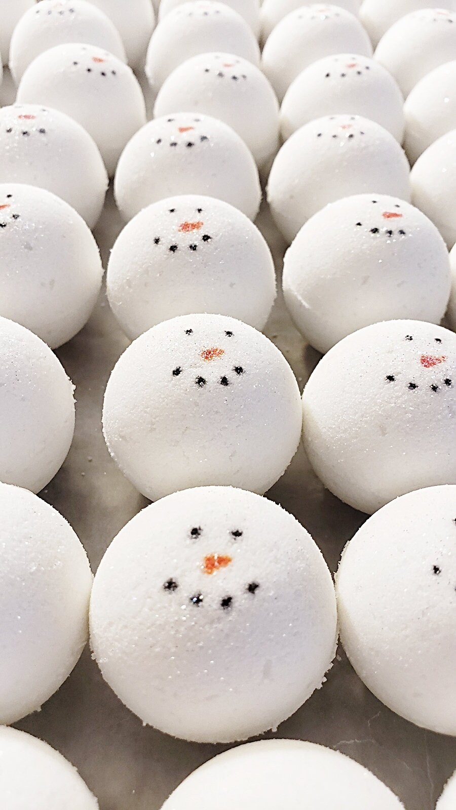 Snowman bath bomb white bath bomb mini bath bomb 1 oz bath | Etsy