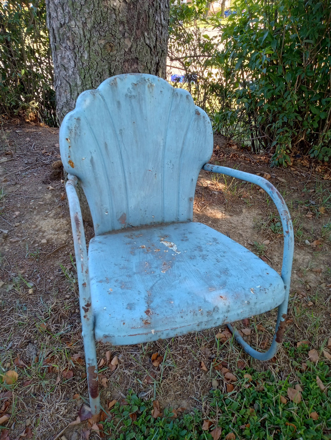 Spring Back Chair Vintage Metal Rustic Clam Back Shell Back Slant Back Patio Porch Motel ...
