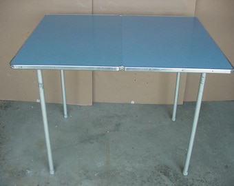 vintage formica kitchen table blue mid century modern unusual design heavy duty construction farmhouse table country home table