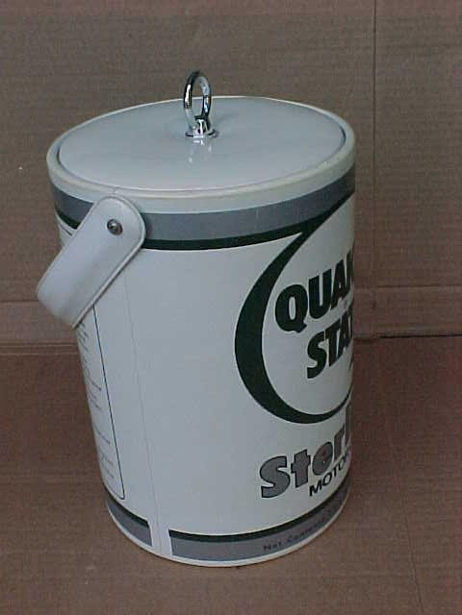 Vintage Vinyl Quaker State Oil Can Ice Chest Cooler Display Etsy