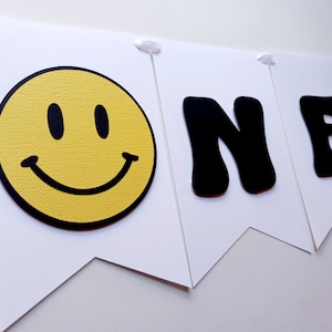 One Happy Dude High Chair Banner, Smiley Face Birthday