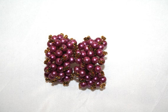 BEADED Huggie Hoop Grape CLUSTER EARRINGS - image 7