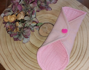 Pantyliner cotton muslin reusable sustainable pink