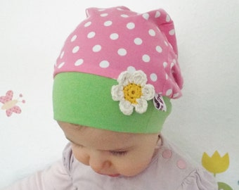 Baby Beanie Jersey Erdbeer Mädchen rosa gepunktet mit Häkelapplikation