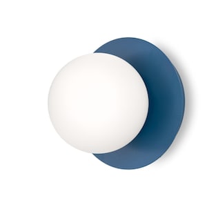 Nowoczesna niebieska szklana lampa ścienna, matowy kinkiet, lampka nocna lub toaletkowa podłączana do gniazdka